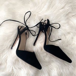 RAYE Heels